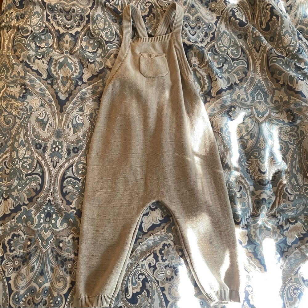 NWT Quincy Mae knit overall sand 18-24m boy girl